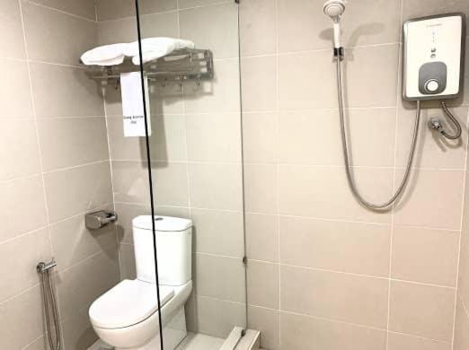 Kluang Riverview Hotel Buitenkant foto