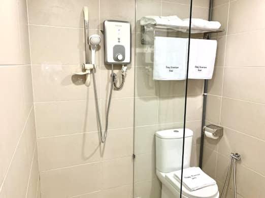 Kluang Riverview Hotel Buitenkant foto