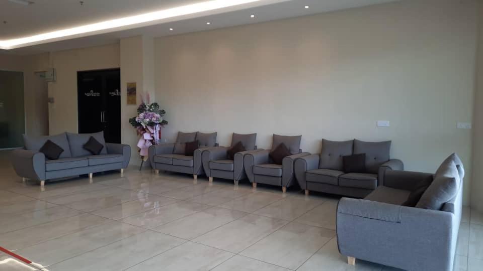 Kluang Riverview Hotel Buitenkant foto